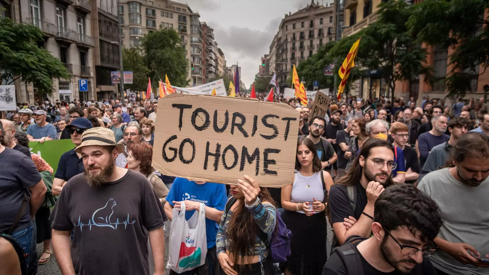 The Tensions of Tourism: Balancing Economic Benefits and Local Sentiments in Barcelona