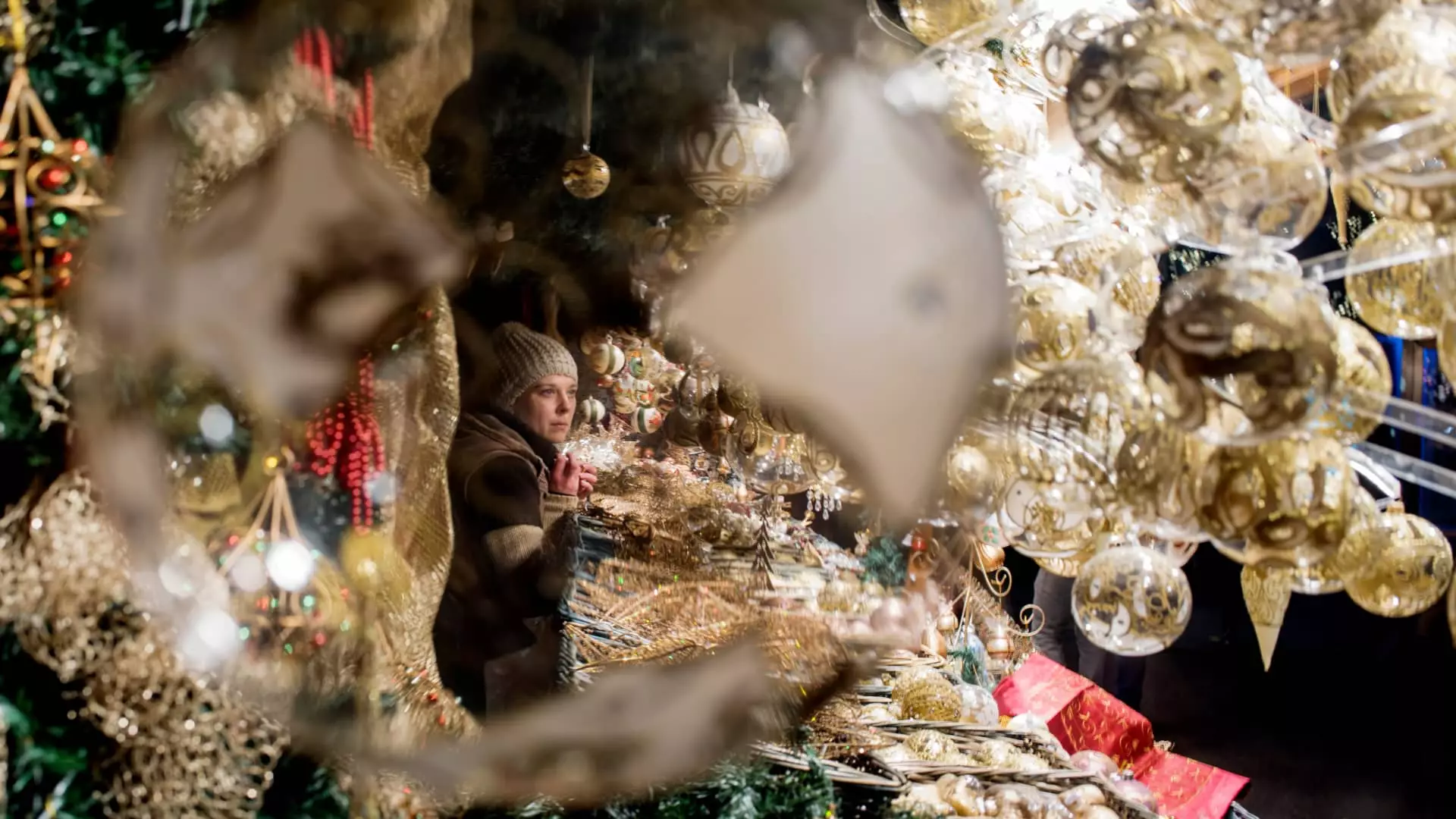 Unveiling the Magical Allure of European Christmas Markets: A Cultural Journey