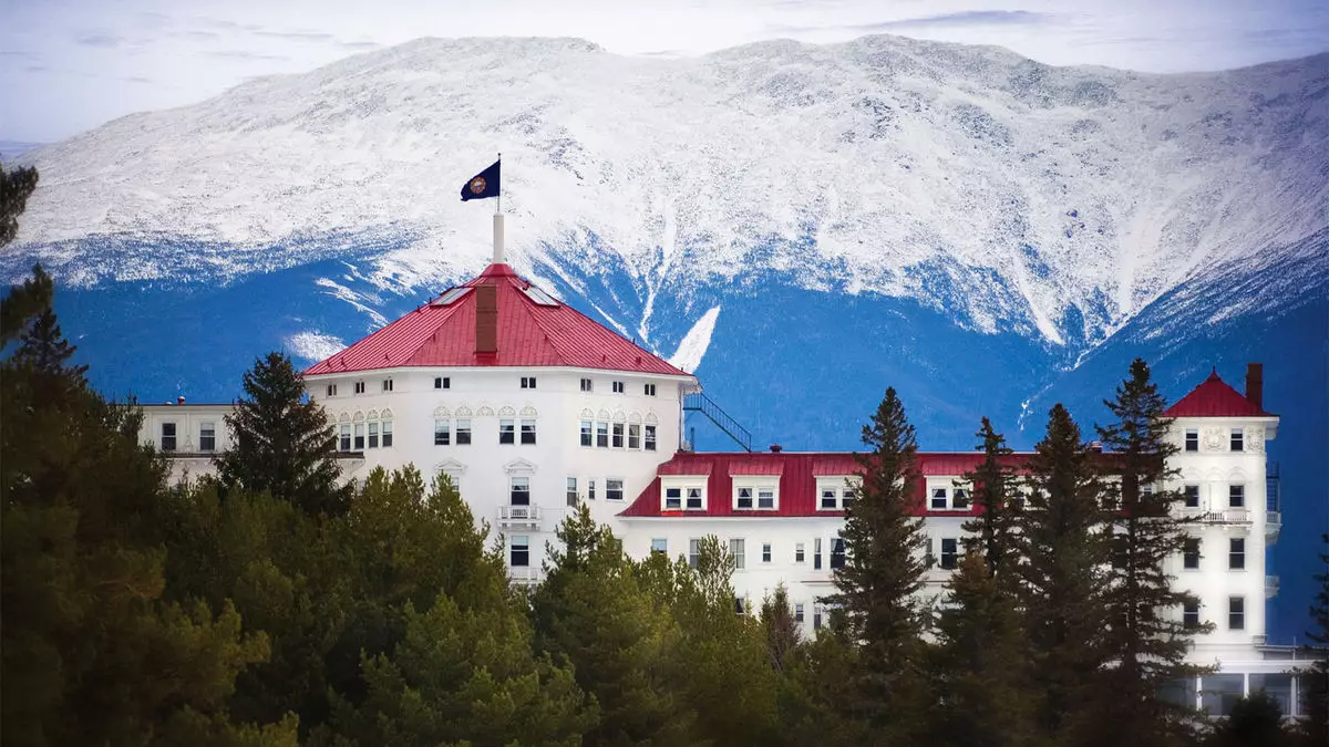 A Glimpse into the Sumptuous Charm of the Omni Mount Washington Resort