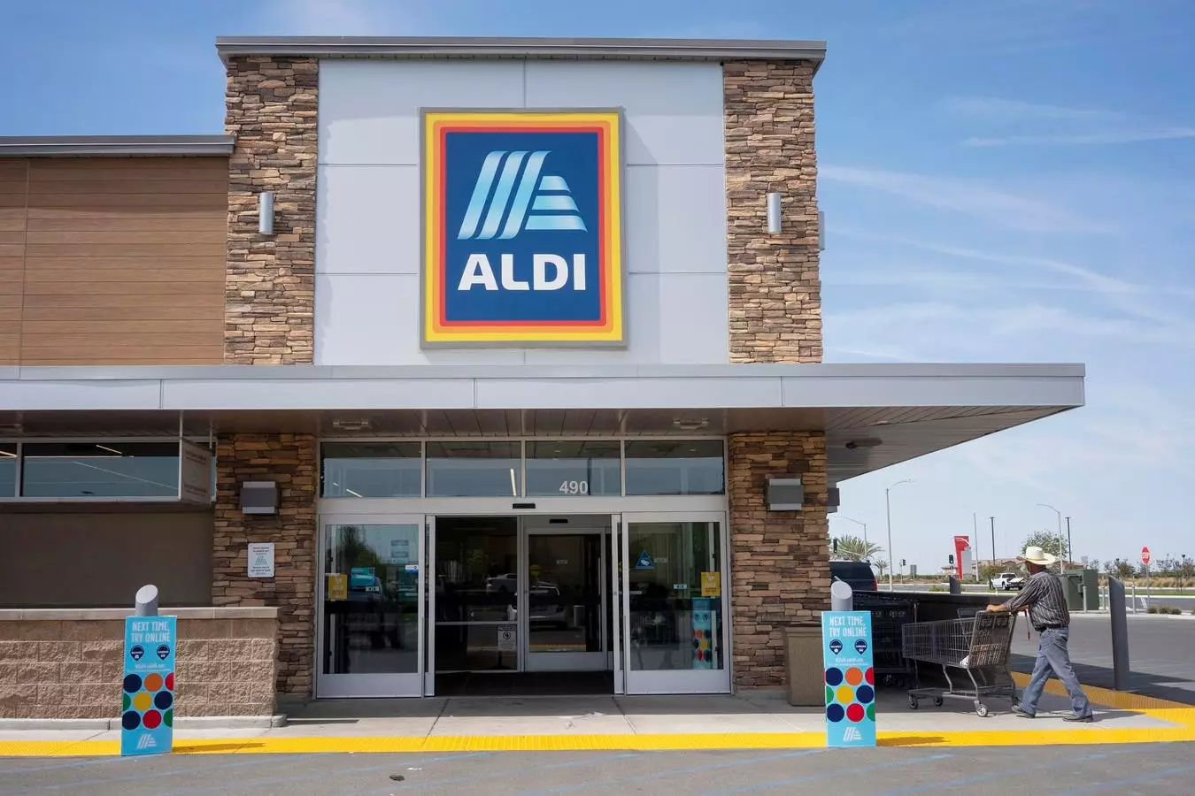 The ALDI Effect: Revolutionizing Grocery Shopping in an Inflationary World