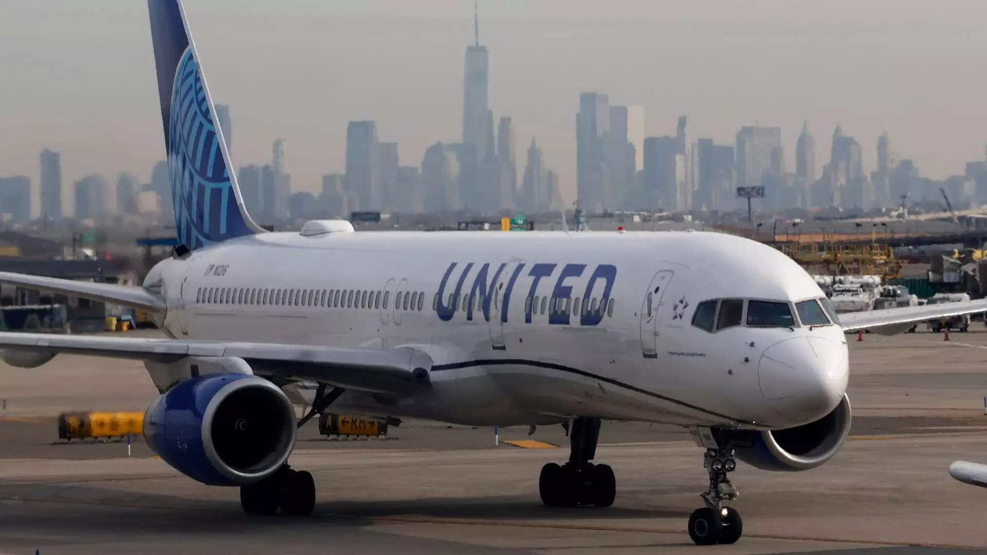 United Airlines Sets Ambitious Goals Amid Robust Travel Demand