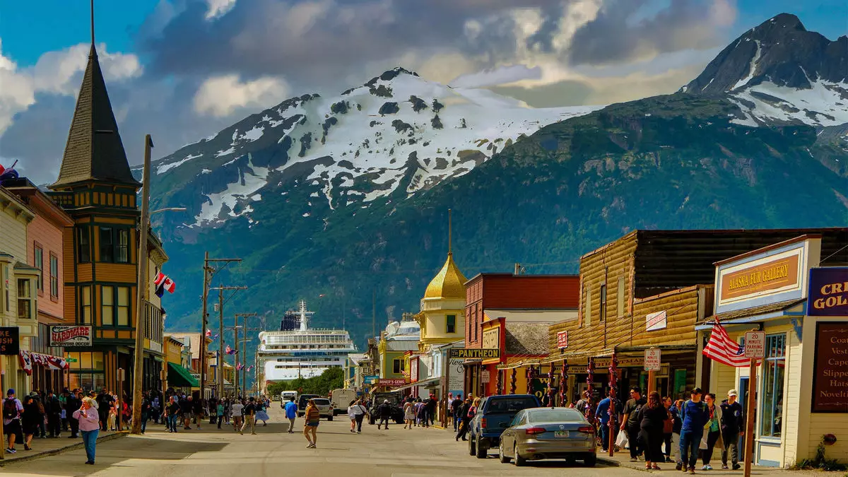 Revisiting Cruising Economics: The Impact of New Tax Structures on Local Communities