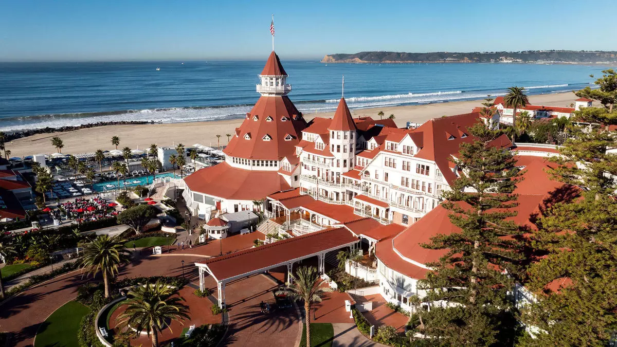 Hotel del Coronado: A Majestic Resurgence of Timeless Elegance