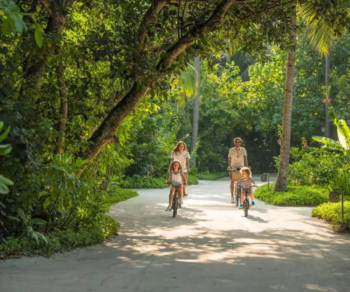 Unveiling the Ultimate Family Paradise: Top Resorts Redefining Luxury and Fun